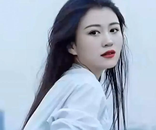 陈萌|陈萌怀双胞胎体重仅94斤?大衣哥经纪人回应,并透露大衣哥态度