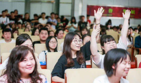 教师|河南教师招聘出现“萝卜坑”?没有笔试却进面试,官方给出回应