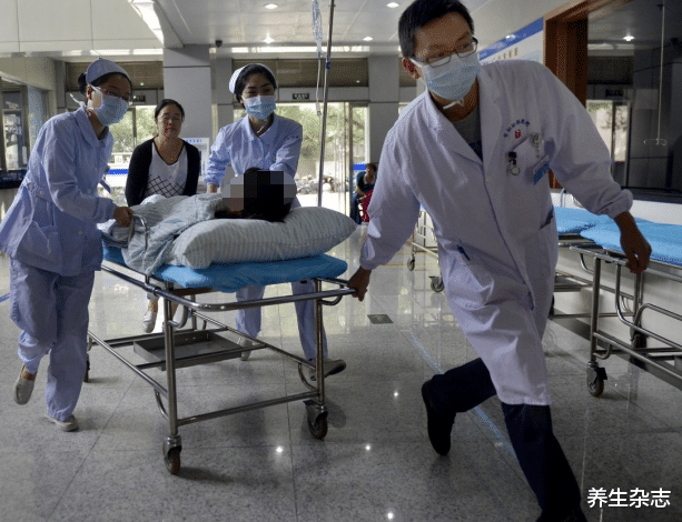 肠胃|卫生组织再三呼吁:不想胃部癌变,远离“2素菜”,以免肠胃烂如渣