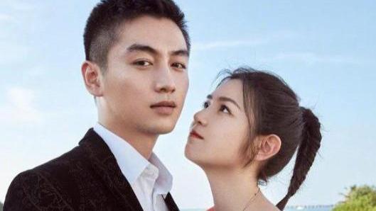 陈妍希|陈晓一家现身动物园，一家三口出行低调，过年因不回娘家引发争议