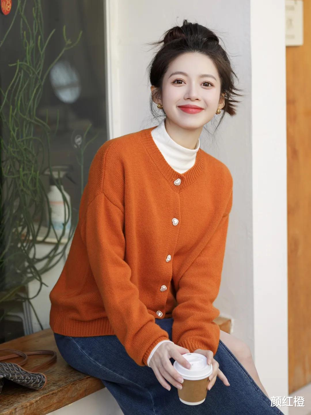 赶集|回归职场怎么穿更显气质？可以多穿西服和针织衫，既保暖又洋气