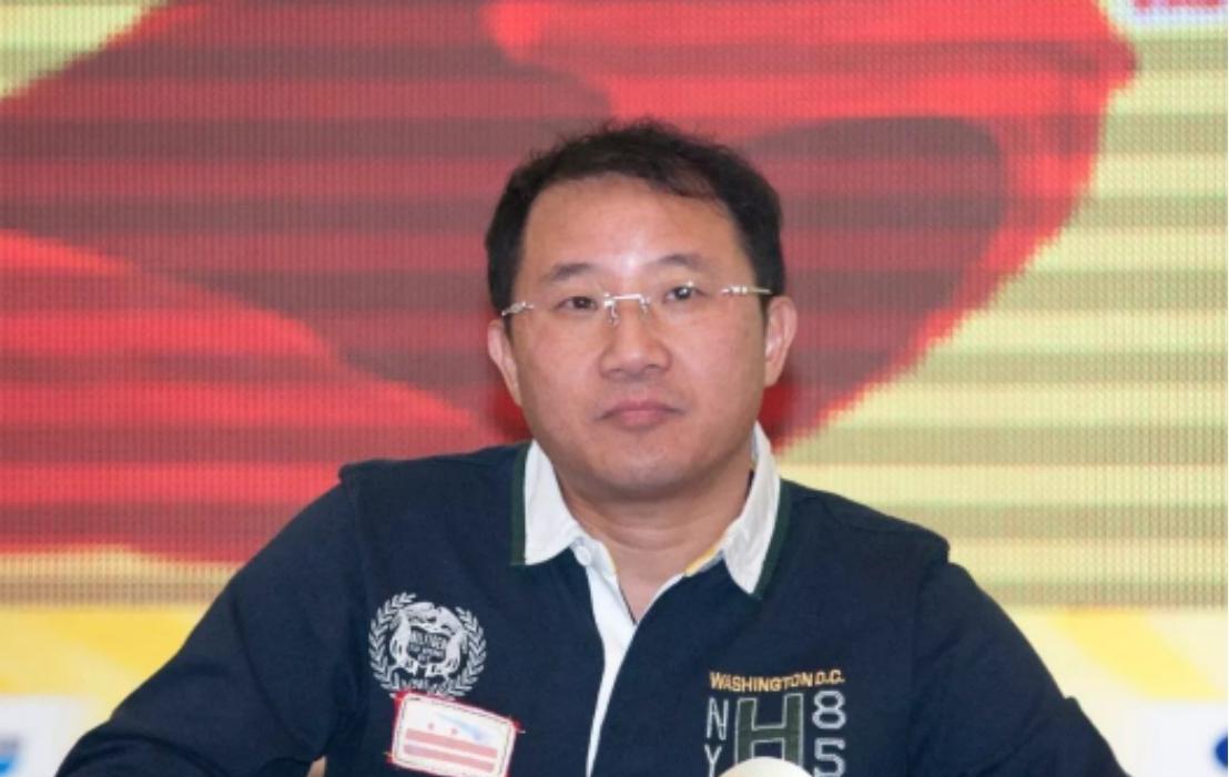 从娶当红女明星到锒铛入狱,当年50亿身家的温州首富,翻车了