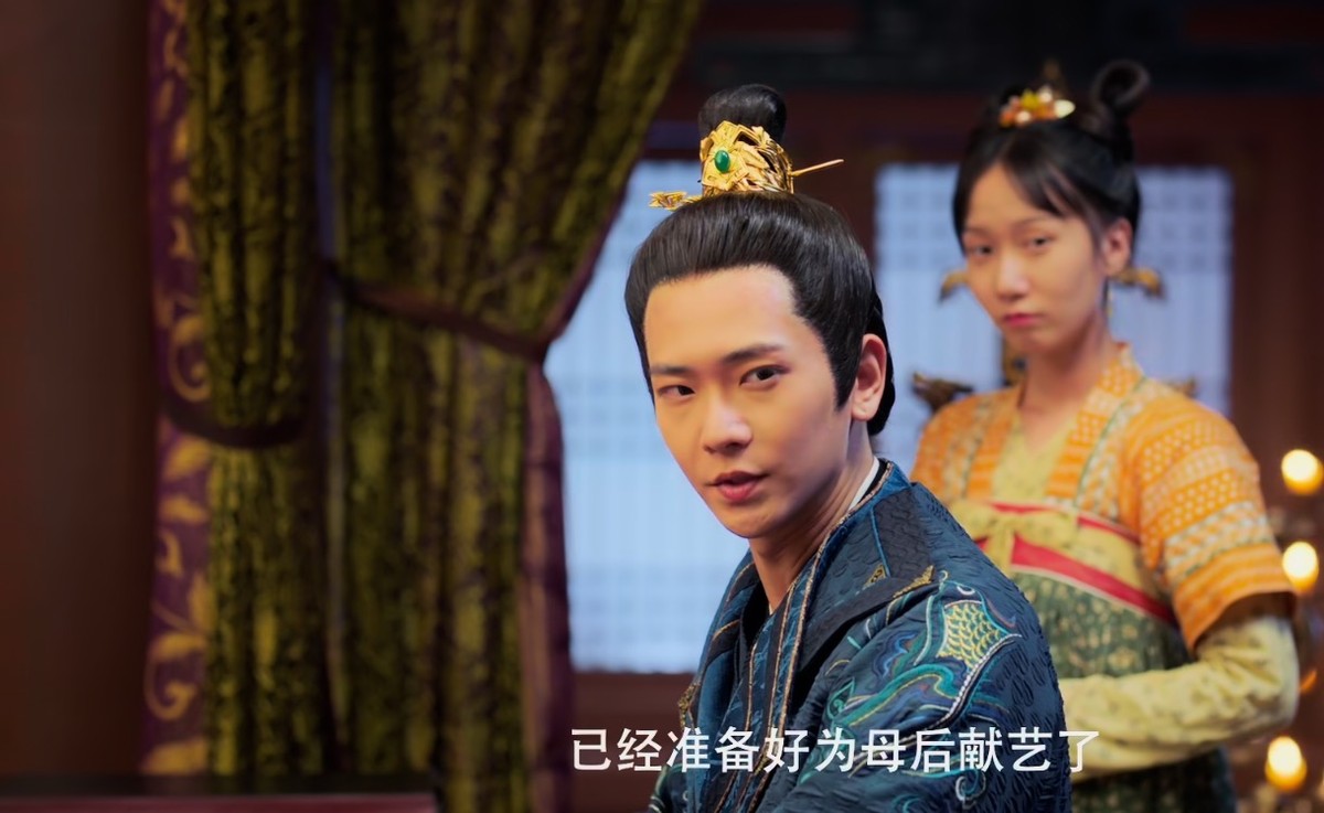 双世萌妻|开播拿下热搜榜第一，《双世萌妻》剧情过瘾，鹅厂又甩出硬核王炸