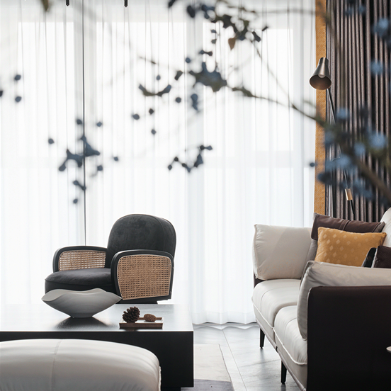 法式极简,在古典里重生