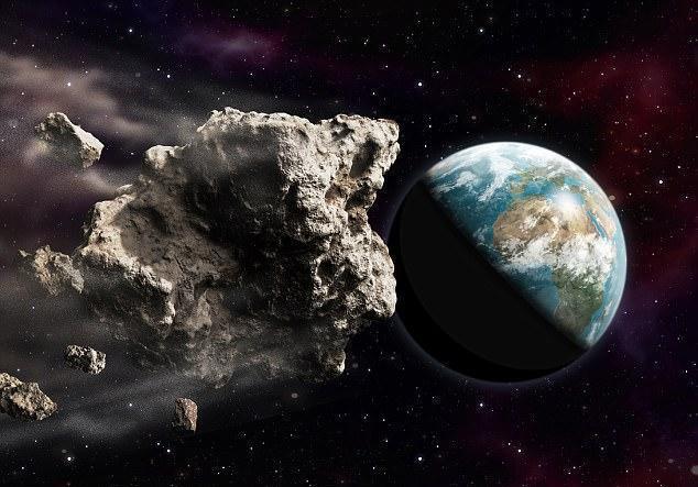 什么神秘力量击碎小行星,2013年小行星袭击地球,是谁在拯救地球?