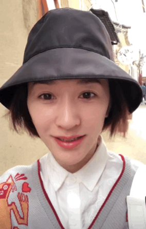 护肤 李小冉“护肤秘诀”火了，轻松养成光滑婴儿肌，金晨：我都用2年了