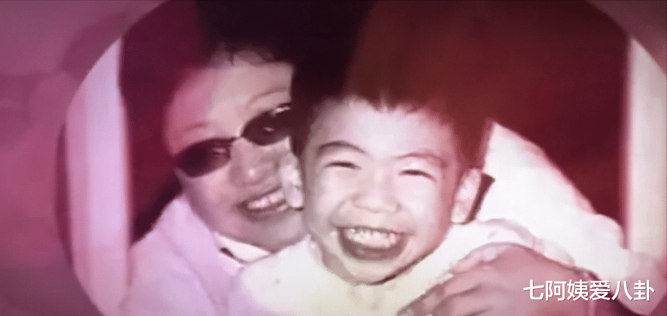 张韶涵|姜柔伊，卷走女儿张韶涵1亿后，还向她索要100万一个月的赡养费