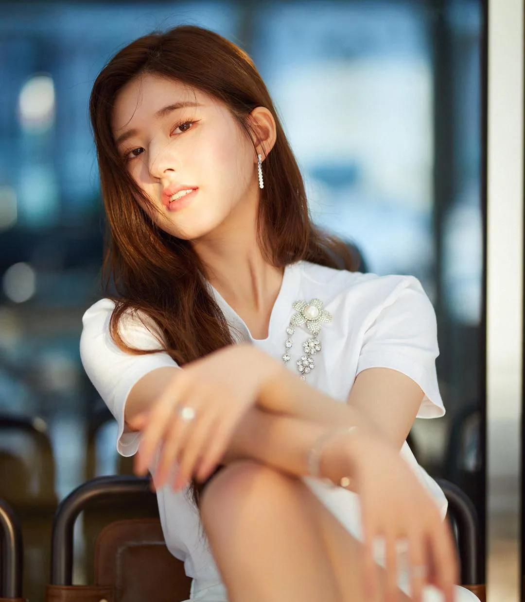 鞠婧祎|赵露思和鞠婧祎谁更美?人造美女对比纯天然结果很明显