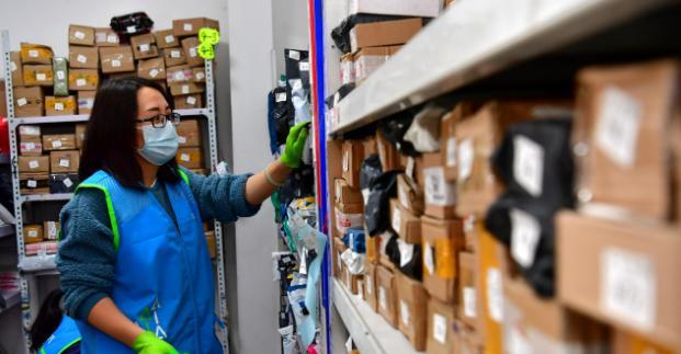 多点|取件不收费的“菜鸟驿站”，靠什么赚钱？一家店能赚多少钱？