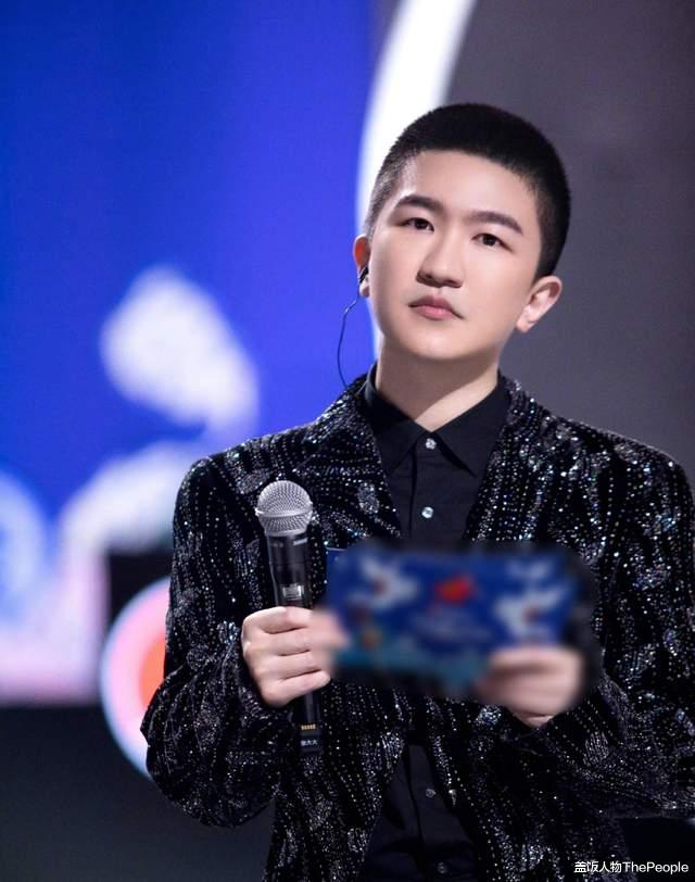 张大大|被全网骂、自嘲遭70亿网友抵制的张大大，为何独得女明星欢心？