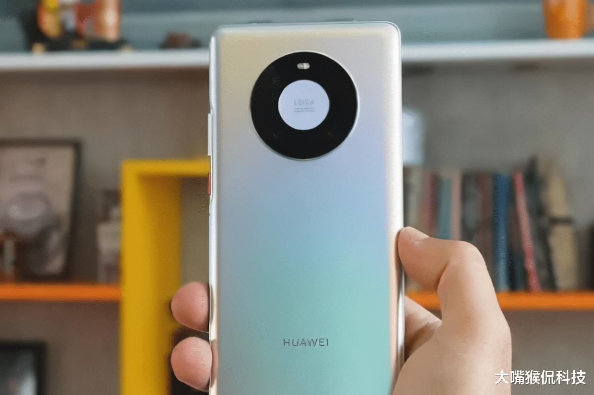 华为|4个明显有点告诉你,为什么mate40Pro已经15个月还有市场