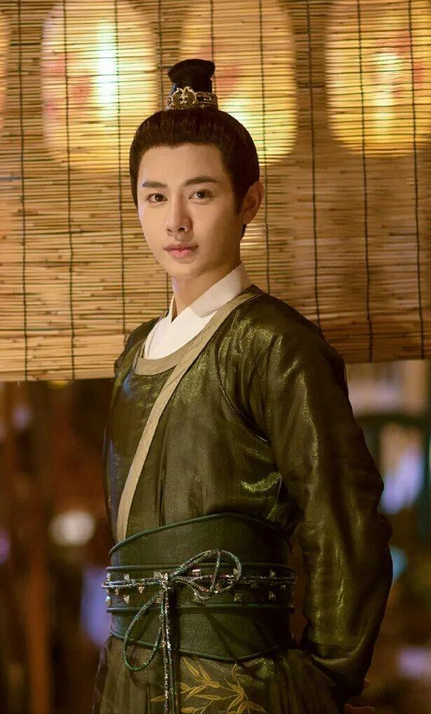 明星|这些明星们的假鼻子，绝了！都是狠人