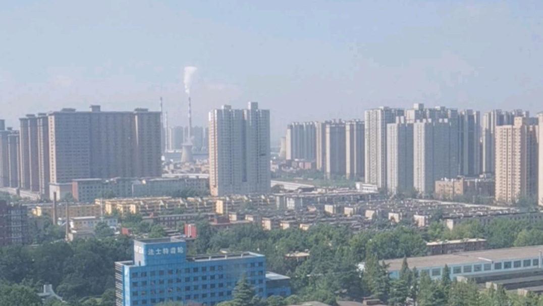 阳宅风水：阳台南方有个烟囱，户型厨卫同宫，有什么影响，怎么化解呢？