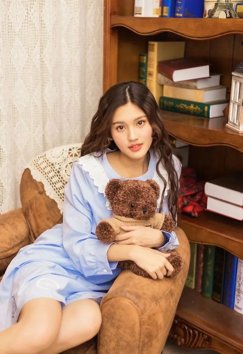 摄影技巧：女人拍照十大禁忌，正确的摆姿势，才能拍出好看的照片！