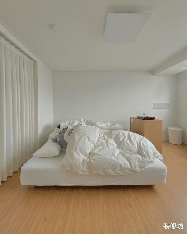 精致韩国夫妻的断舍离生活，家里没有家具，日子却越过越开心