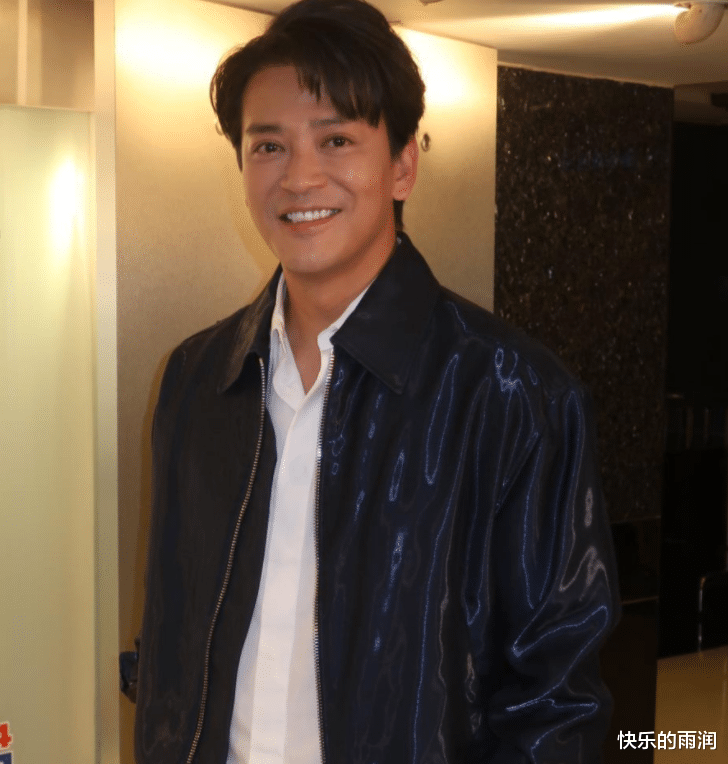 林威|7位老牌港星在内地近况,在农村喂猪,去村民家吃饭,租乡下别墅