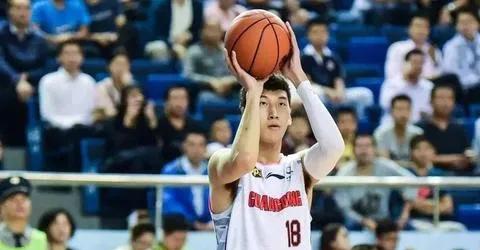 交易|CBA广大与山东进行交易，朱荣振换两射手？老四人组不会拆散的