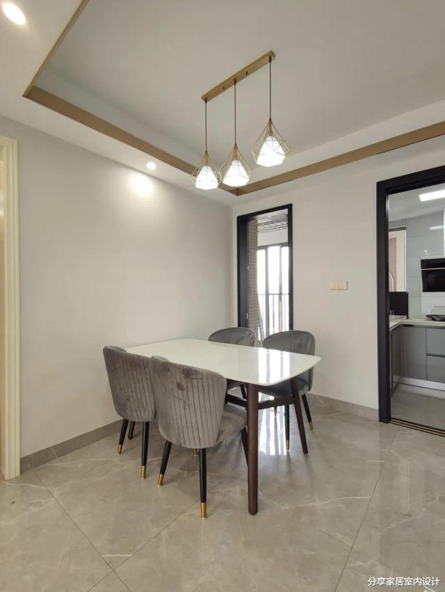 110平现代简约风格,设计悬空电视墙,儿童房布置两张床很实用