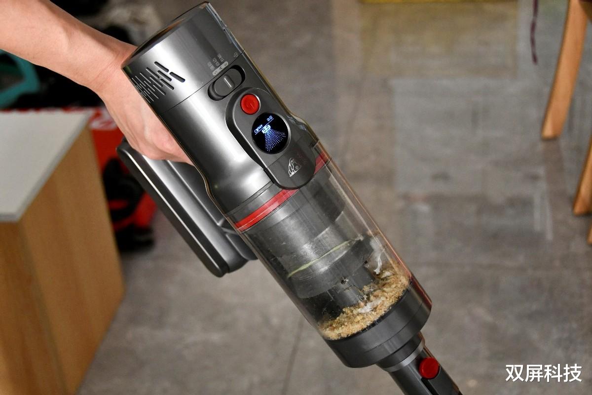 吸尘器|小狗T12 Storm Rinse擦地吸尘器测评篇二：旋转擦地刷的体验