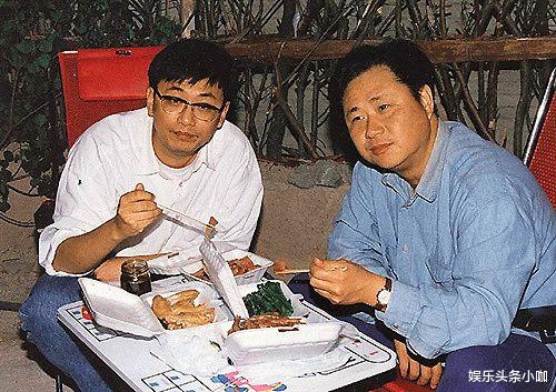 王家卫|他凭什么能将影帝影后轻而易举玩弄于股掌之间?!