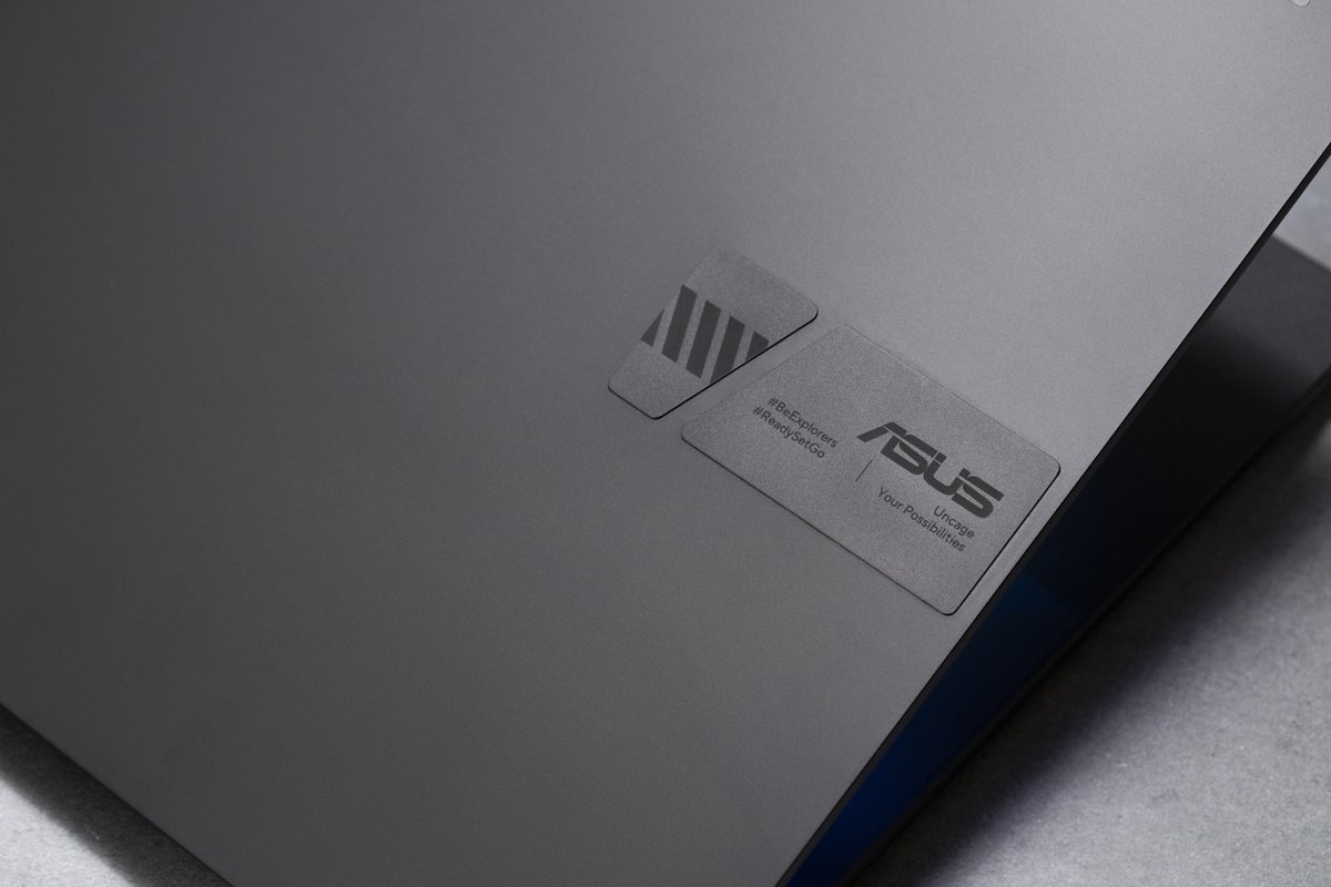 |2.5K高刷屏+锐龙标压R9+3050TI，到手6999好价轻薄本推荐