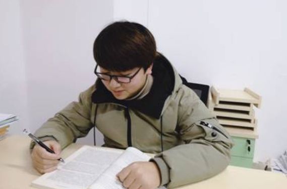 考研|乡镇公务员辞职读研是出路吗？