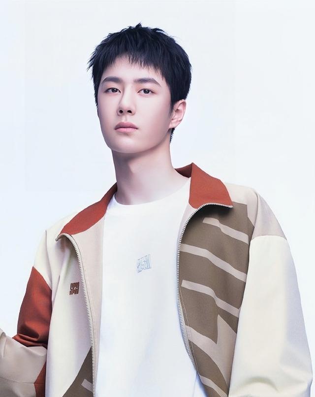 王一博|王一博代言在精缩，助力于国货之光，不愧是高品质合伙人