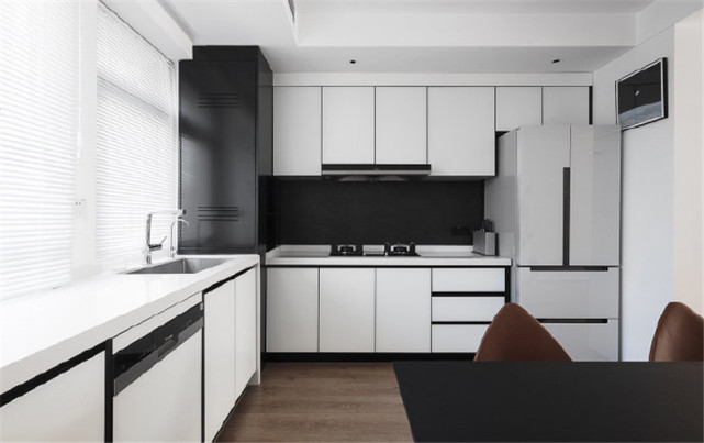 这个103平化繁为简,打造极简美与实用主义完美融合的家