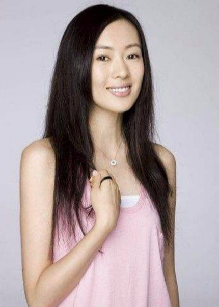 童瑶|大学恋情是她的心结，遇到大17岁的王冉后，童瑶再也不想放开手