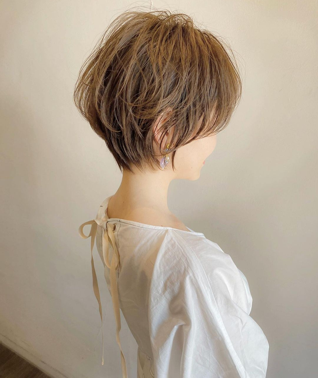 发型 女人不到40岁，前3种发型别尝试，后三种发型值得拥有