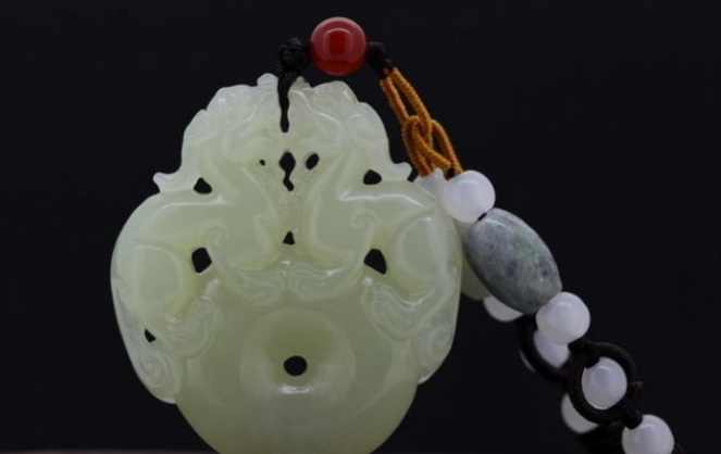 |请知悉,和田玉本质由这几大因素决定,玩的是玉石的细腻与油润