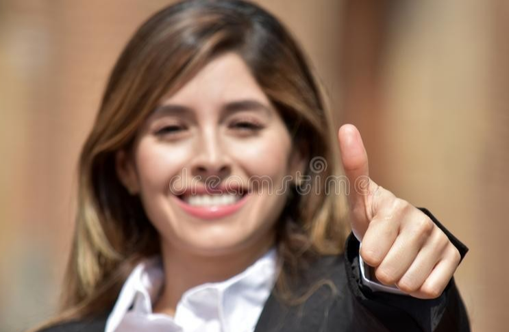 发型 女人不想成为“黄脸婆”，请坚持这几个习惯，就算老了也很迷人