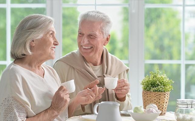 戒烟|枸杞和它是“搭档”，每天用来泡水喝，可能对滋养肝肾有帮助！