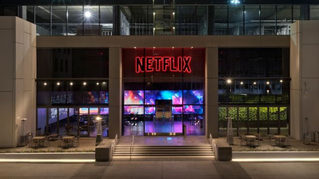 创投|Netflix宣布正与微软携手合作为用户共同打造「低付费看广告」订阅方案