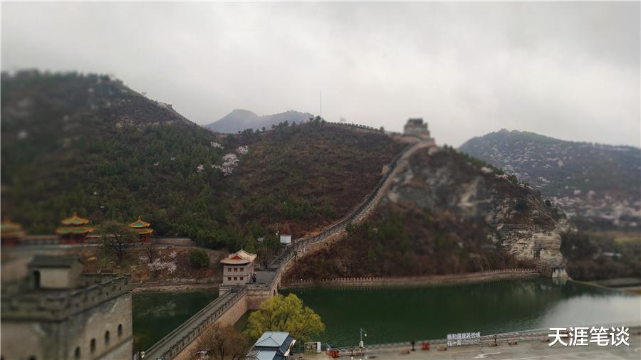 火车|开往春天的火车没那么美，居庸叠翠山色秀，昌赤路上观雪花