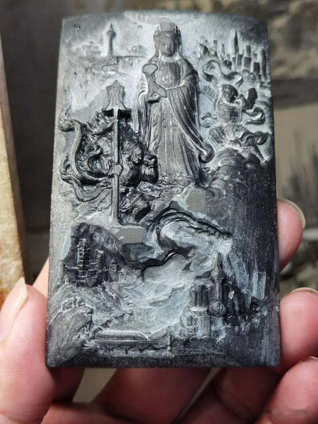 雕刻|邹万通墨翠雕妈祖,巴掌方牌装了整片东南