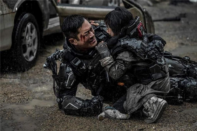 古天乐|上映3天，票房破2亿，古天乐踏出了硬科幻港片的第一步