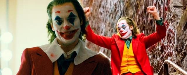 小丑2|涨了近5倍！《小丑2》杰昆·菲尼克斯片酬曝光，粉丝直呼华纳有钱