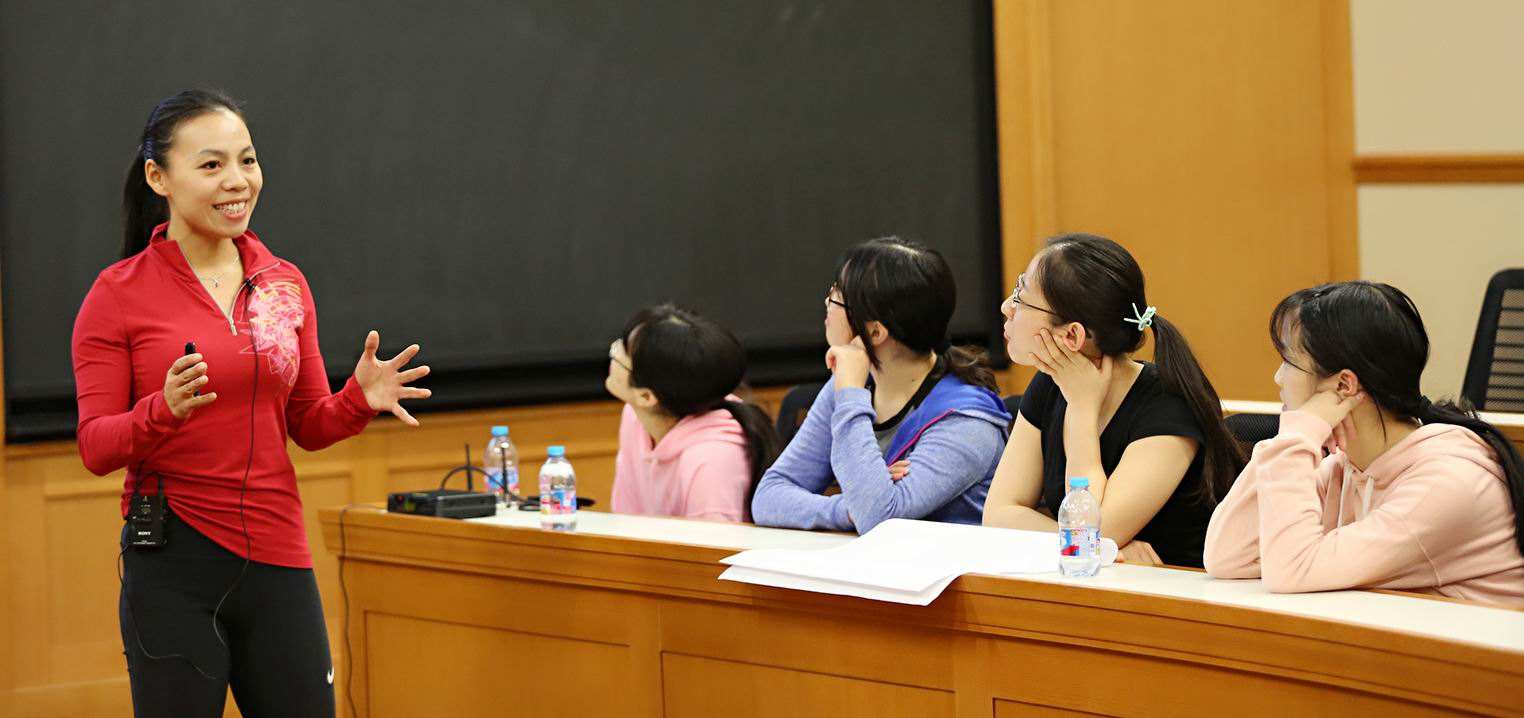 清华大学|清华女博士考协警，结局却以失败告终？清华尴尬宣布“查无此人”