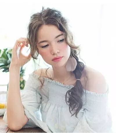 发型 拥有它/你也可以是发型DIY小达人