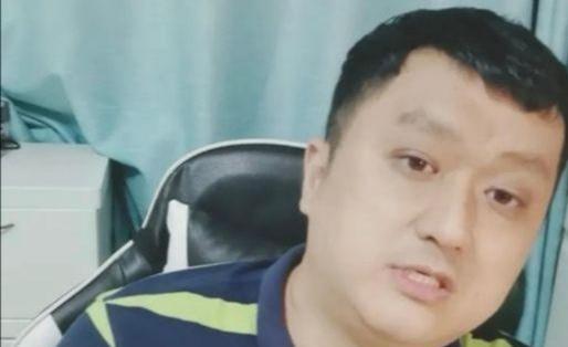 李宏烨|李宏烨蹭热度蹭出新高度,不满足说郭德纲,连侯宝林都被他盯上了