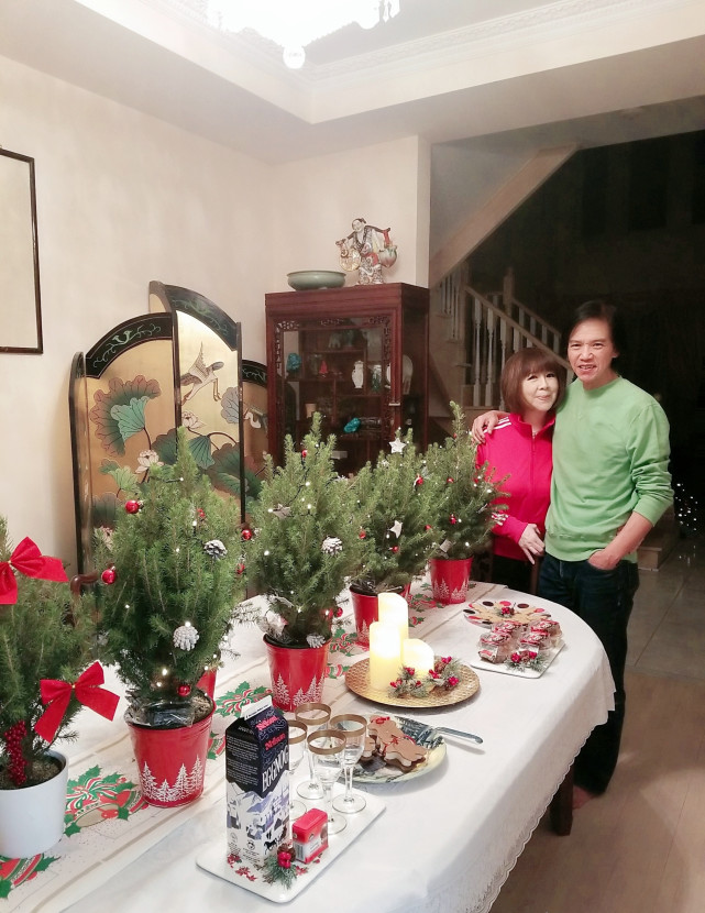 林嘉华|老戏骨林嘉华定居国外,携妻子吃中餐怀念家乡味,65岁已满头白发