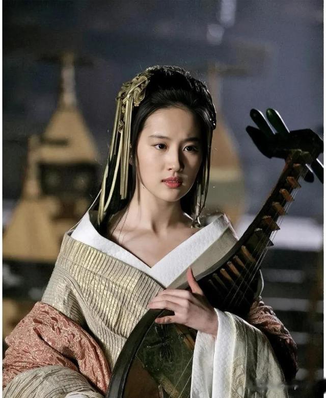 虞姬|鸿门宴传奇里刘亦菲的古装扮相，饰演虞姬