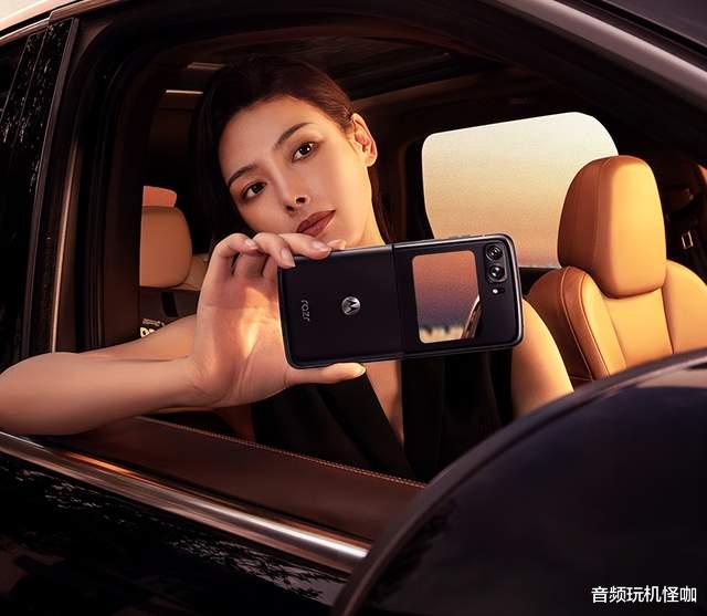 摩托罗拉|吐槽挡不住创新，被亵渎很久的品牌在新机上非常用心，值得鼓励！