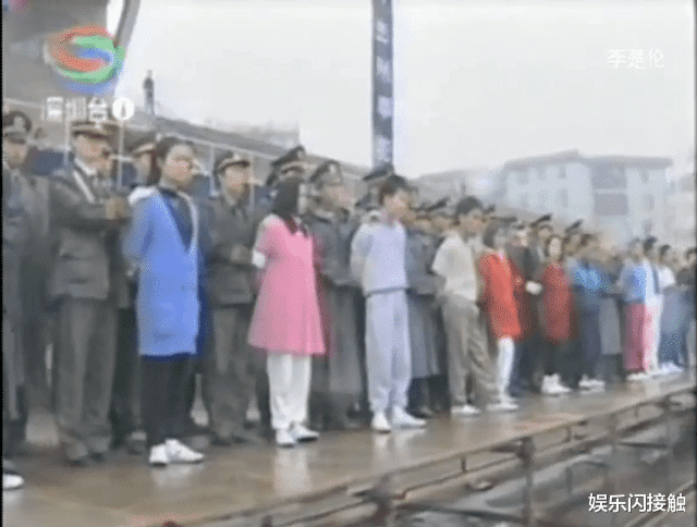 90年代轰动全国,深圳六女抢劫杀人,专挑豪车,司机因好色丢命!