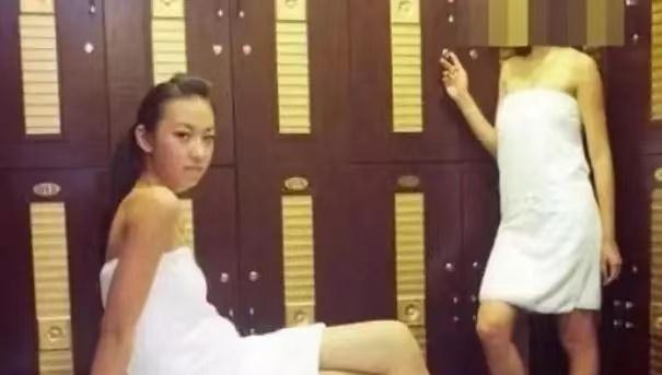 “女老鸨”靠美色盘踞重庆15年,控制2000多名失足女,2011年判刑