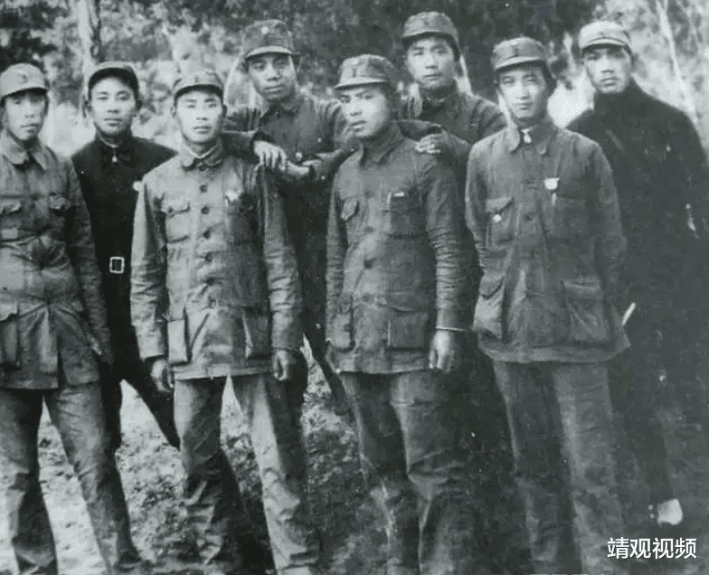 1958年,一捡粪老人因感谢信暴露身份,调查后才知:他是开国中将