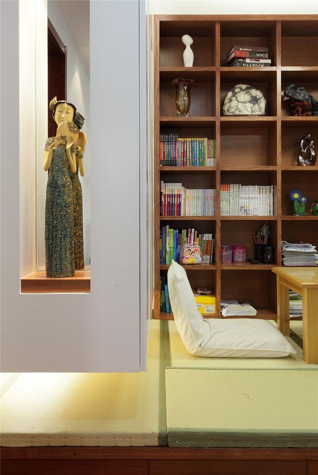 三室格局却有六室的容量,把收纳做到极致,让空间释放更多魅力