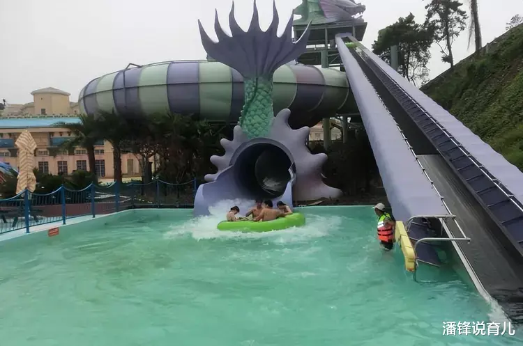 5个致人死亡的水滑梯,游客惨遭斩首,水上滑梯你还敢玩吗?