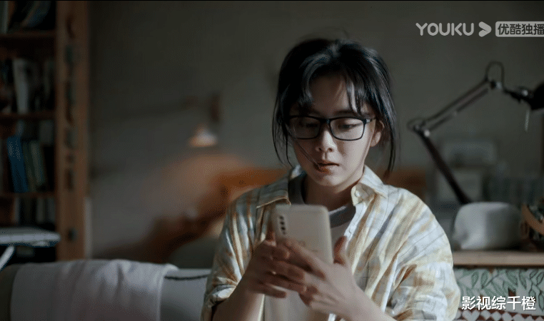 |《请叫我总监》职场生涯真实得令人窒息，柠檬涅槃重生替她开心